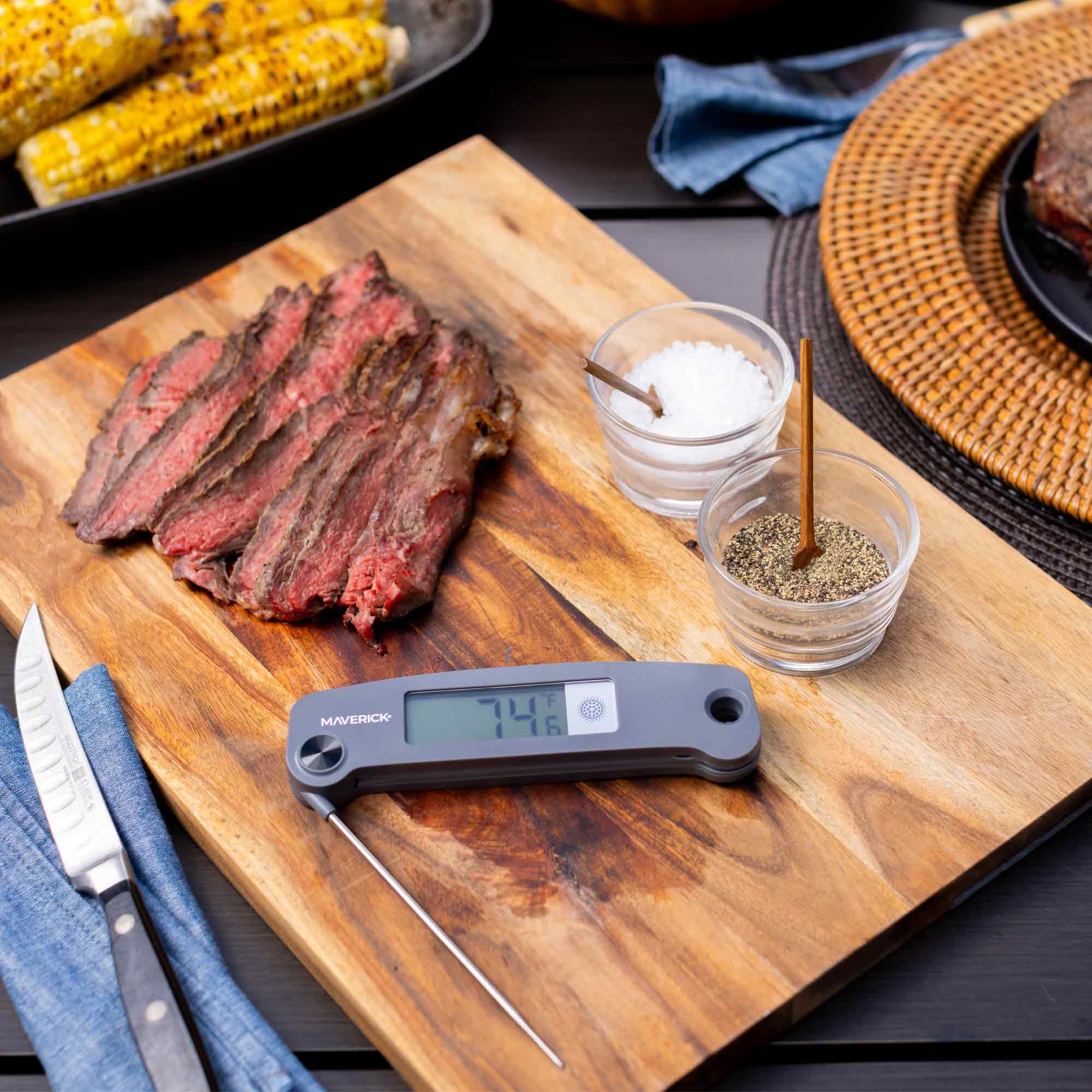 Extra Large LCD Thermocouple Thermometer - Image 4