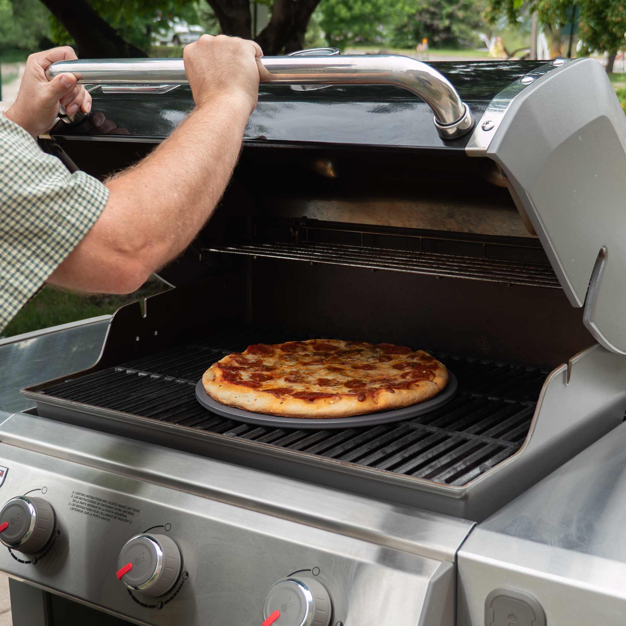 Glazed Round Pizza Stone, 14-Inch, Grey - Image 5