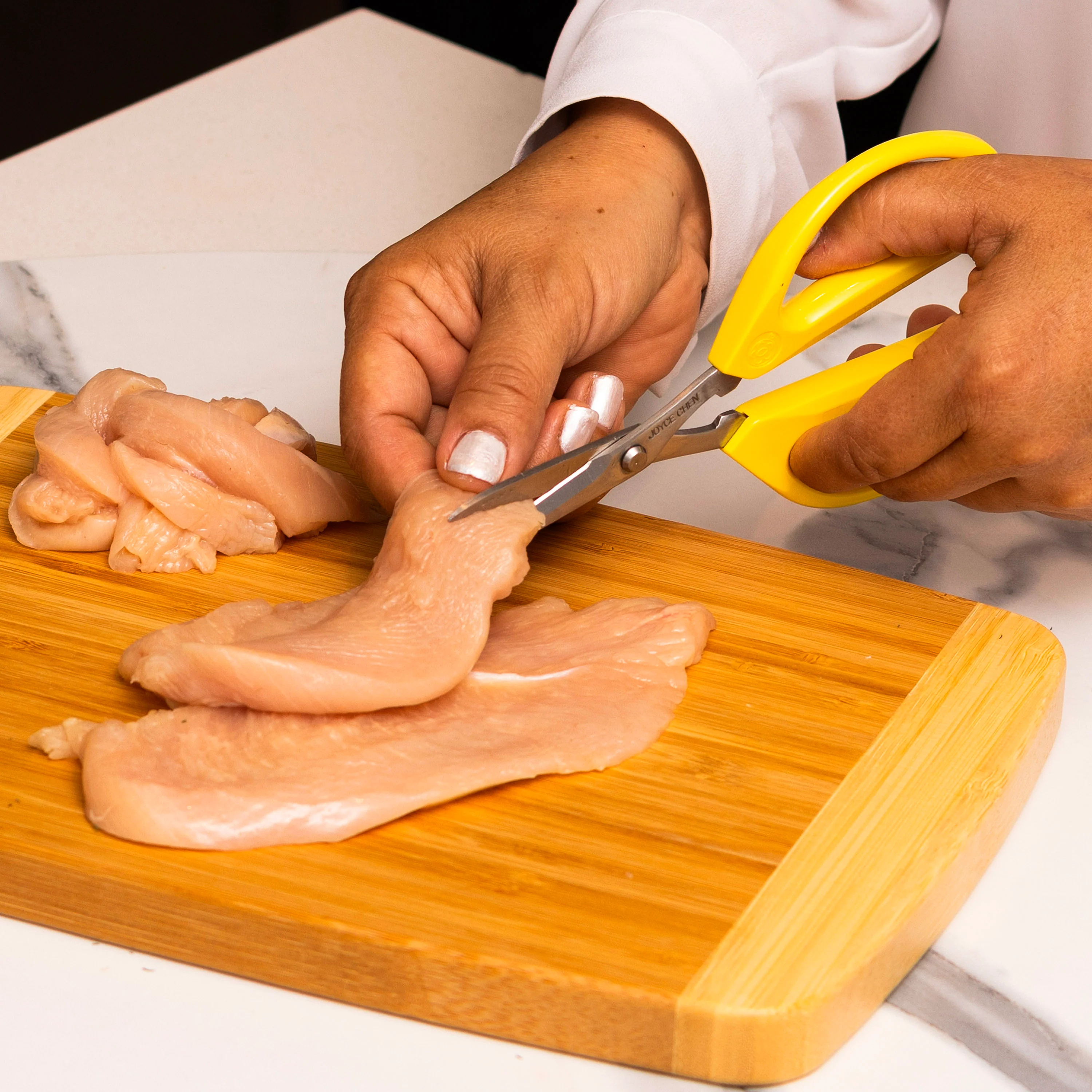 Original Unlimited Kitchen Scissors with Yellow Handles - Image 6