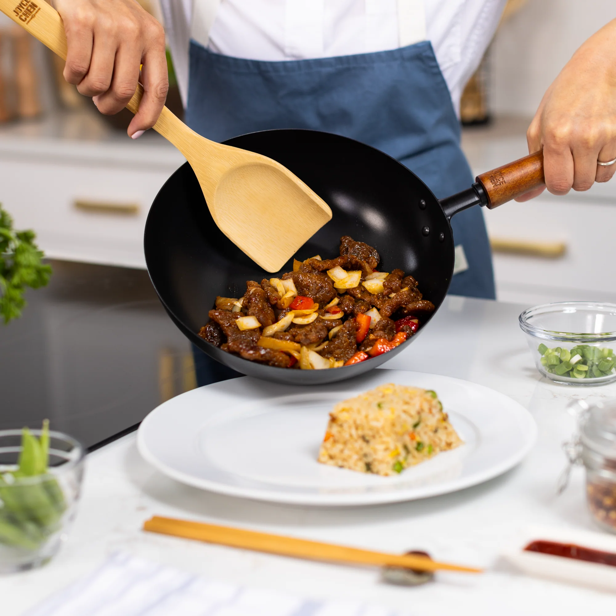 Classic Series 9.5-Inch Carbon Steel Ceramic Nonstick Stir Fry Pan - Image 4