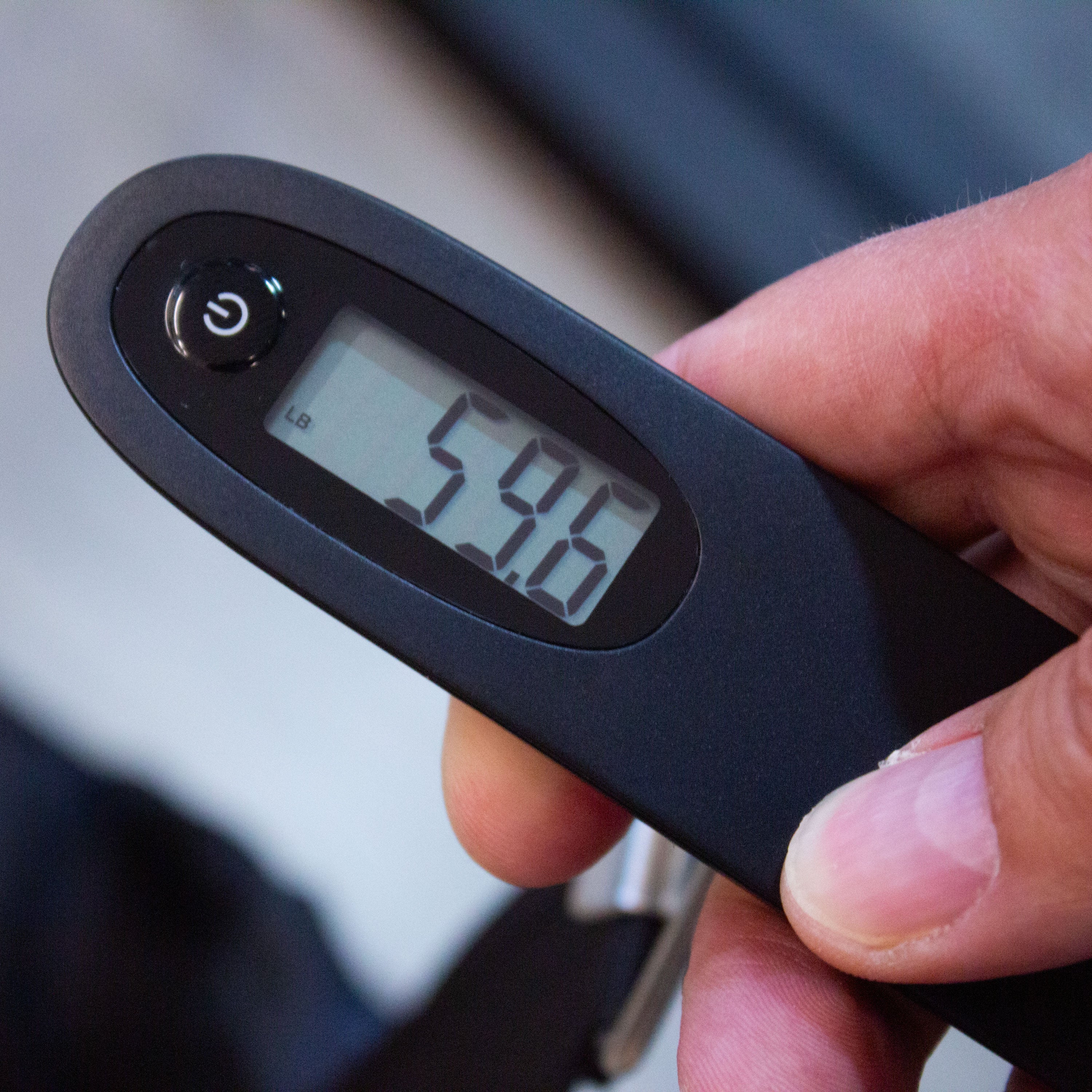 Velo Slimline Luggage Scale - Image 5
